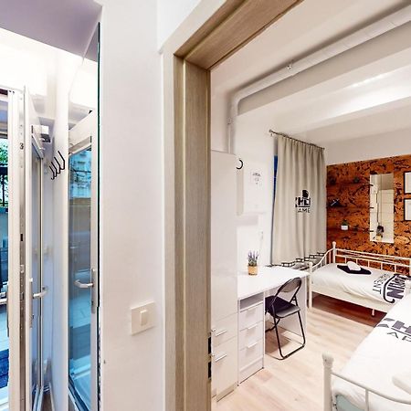 Chaplin Apartment - Free Garage Parking Λιουμπλιάνα Εξωτερικό φωτογραφία